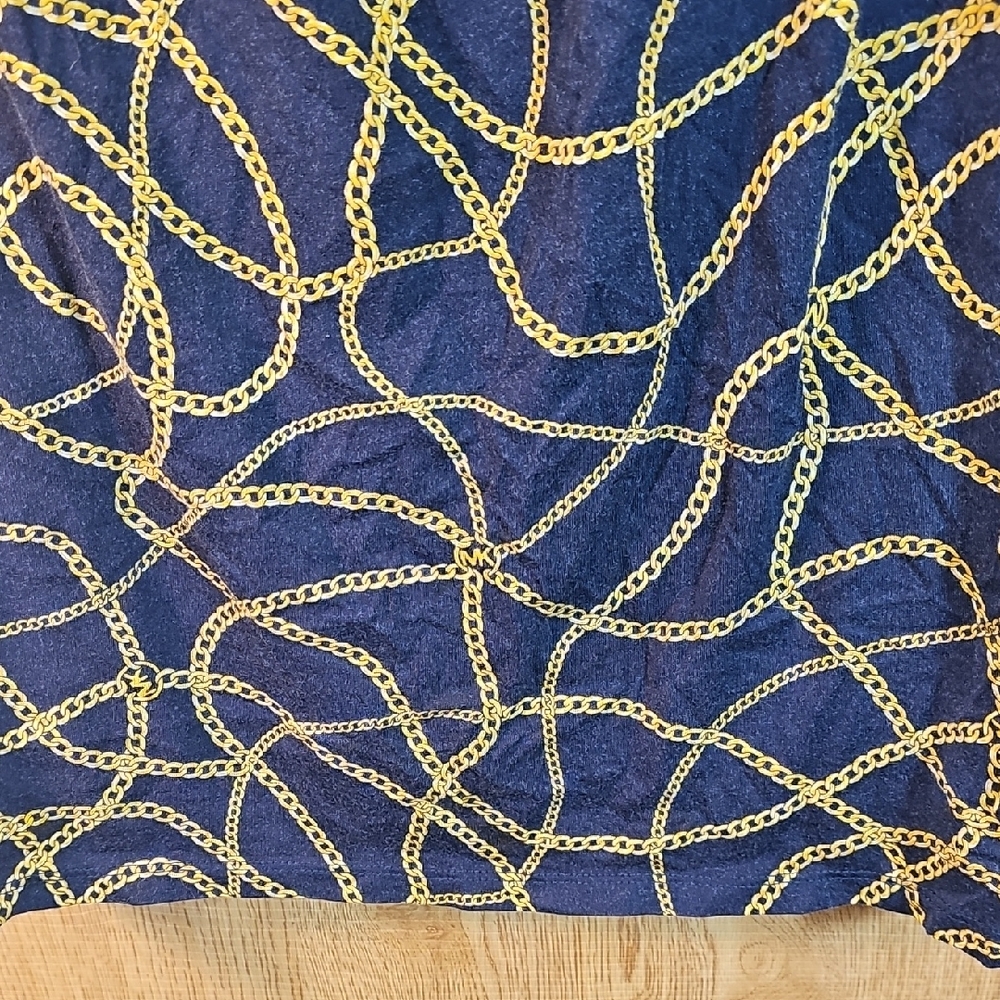 Michael Kors Dark Blue Top with Gold Chain Pattern - Picture 6 of 9